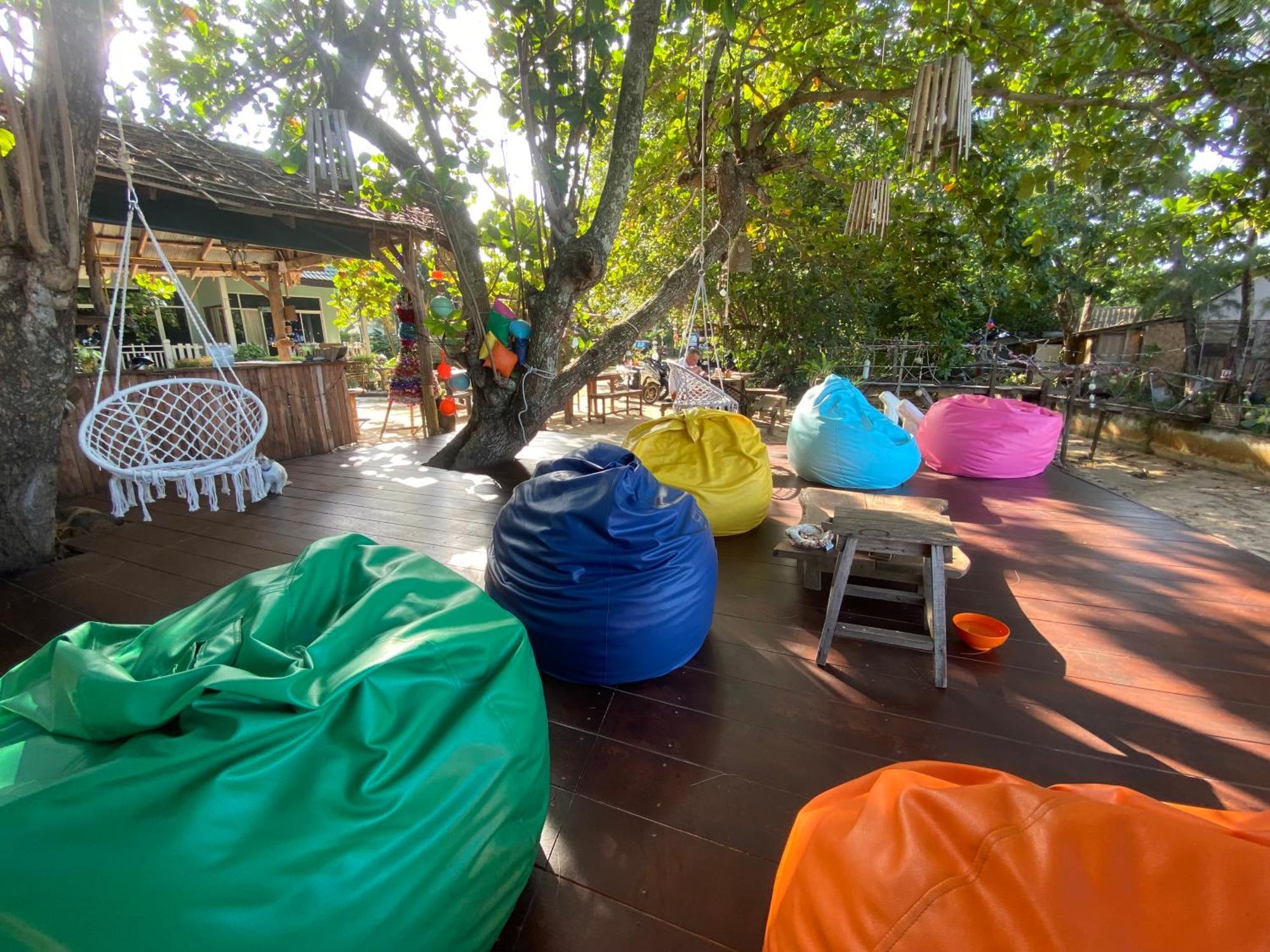 Coconut Lanta Resort @Klong Dow Beach 甲米 外观 照片