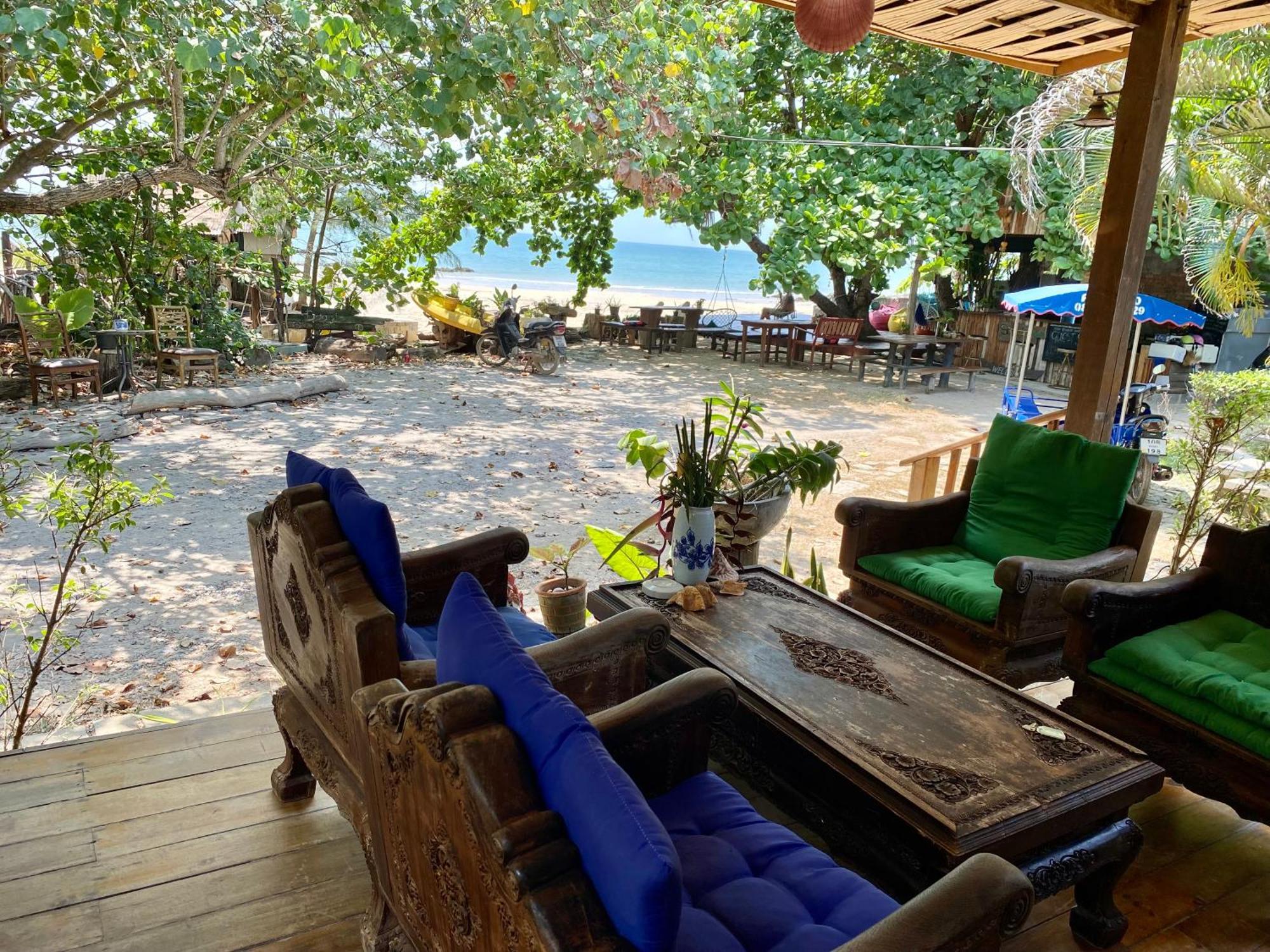 Coconut Lanta Resort @Klong Dow Beach 甲米 外观 照片