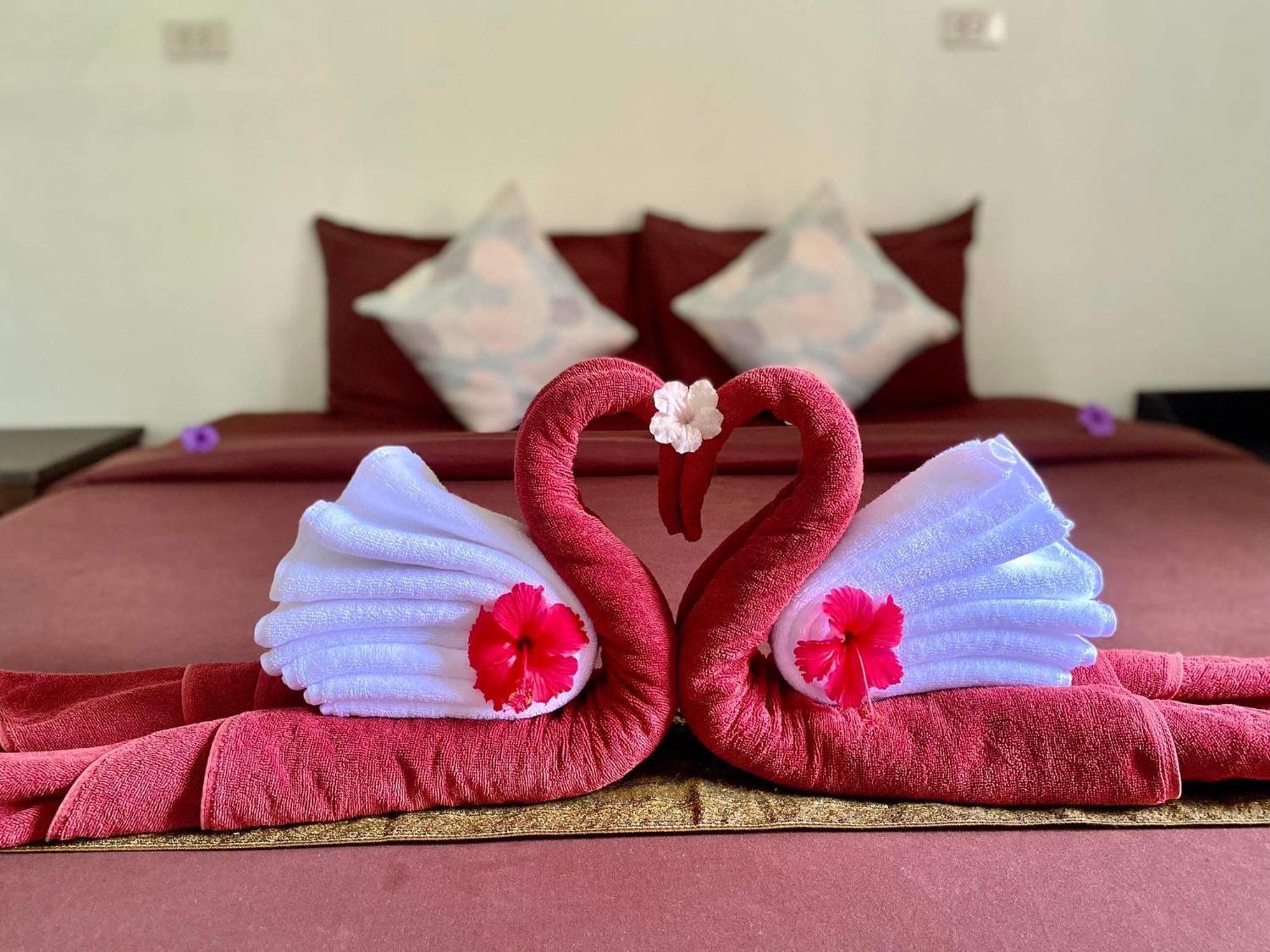 Coconut Lanta Resort @Klong Dow Beach 甲米 外观 照片