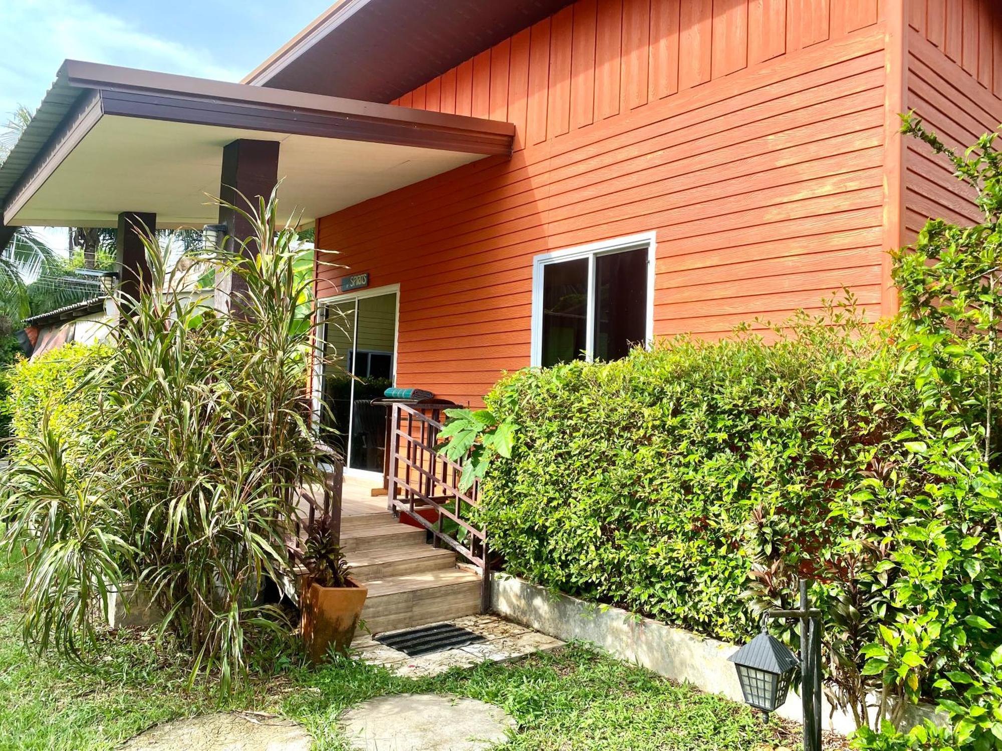 Coconut Lanta Resort @Klong Dow Beach 甲米 外观 照片